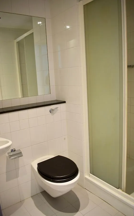 Dublin Penthouse Apartment 0*,